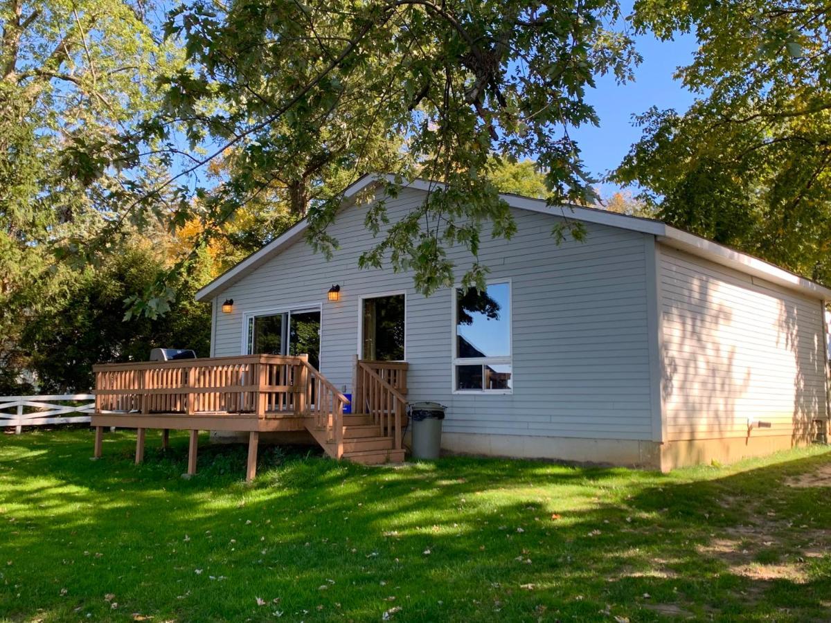 Merland Park Cottages And Motel Picton Exterior foto